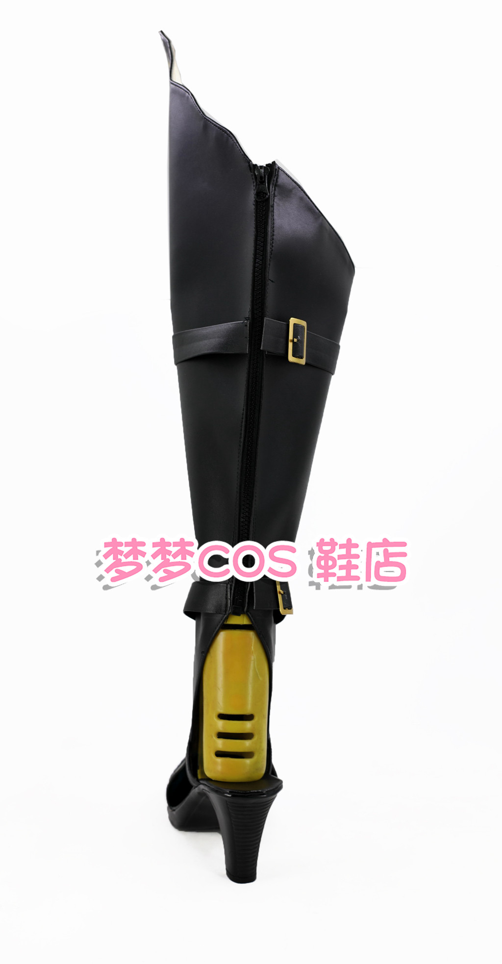 Super Dimension Fortress Macro - Anime Cosplay Nome review and price
