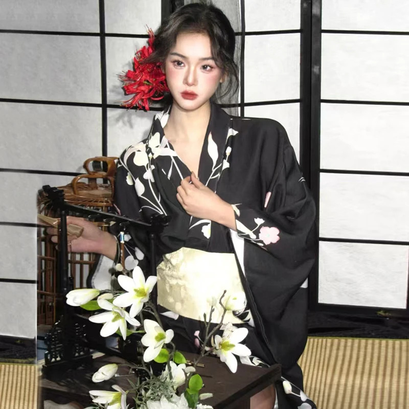 Black Japanese Kimono Gothic A - Asian Cosplay Anime review and price